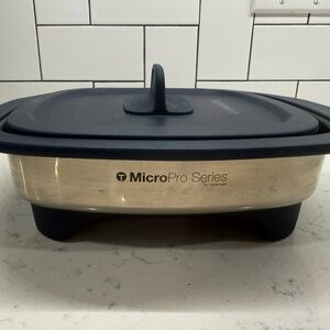 Tupperware MicroPro Series Grill - grill and cook in your microwave